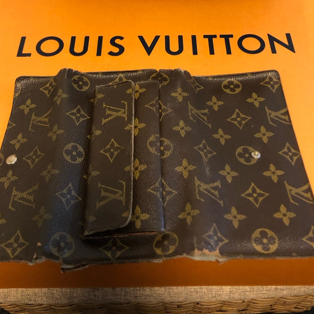 Louis Vuitton Monogram Wallet